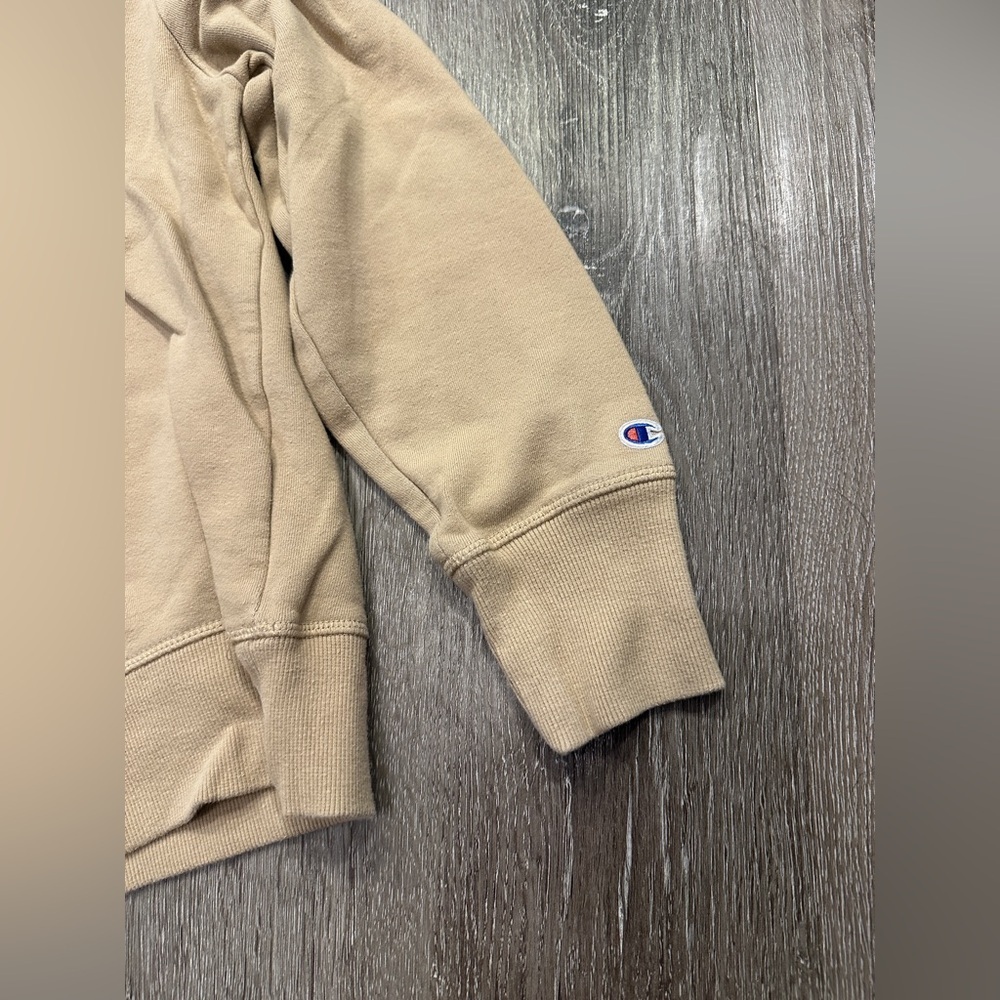 Women’s champion sweatshirt - Picture 2 of 5